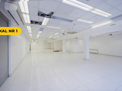 Lokal handlowo-usługowy 270 m² do wynajęcia – Centrum Jarosł