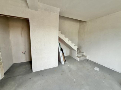 Zbylitowska Góra, Mieszkanie z ogródkiem