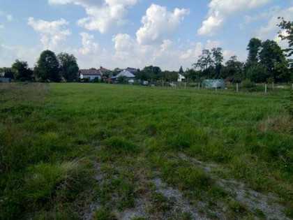 Sprzedam działkę w Stobiernej 16a z Wz