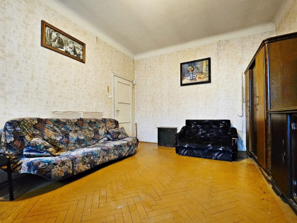 Poniatowa - kawalerka do remontu 32m2