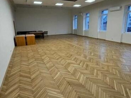 Lokal 120 m2 ul. Krochmalna