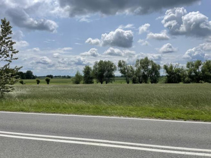 Działka mieszkaniowo-usługowa przy drodze wojewódzkiej -MPZP