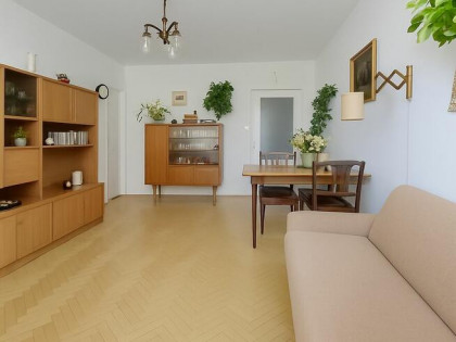 3 pokoje, osobna kuchnia, balkon, pl.Legionów