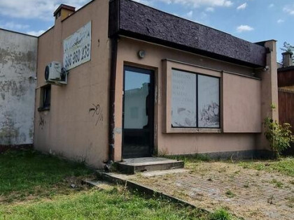 Wynajmę lokal na działalność handlową/usługową/biurową