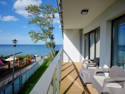 Mieszkanie Ustronie Morskie, Okrzei