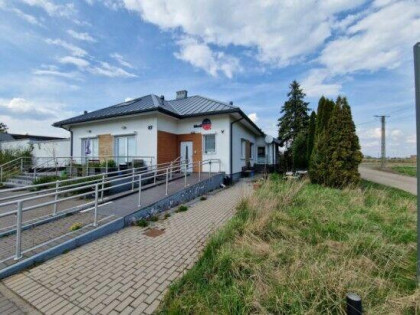 Syndyk sprzeda nieruchomość zabudowaną - Cząstków, Kłodawa,