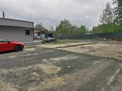 Sprzedam działkę inwestycyjną 2433 m2 przy NS Ruda Śląska 1