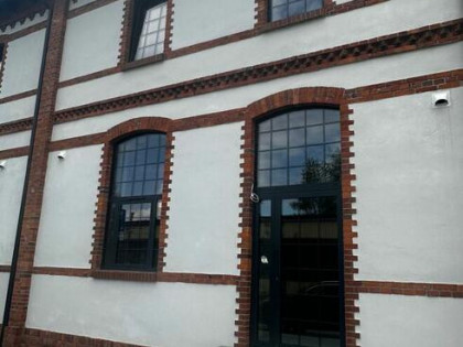 78-metrowy lokal- Os. Artystyczne