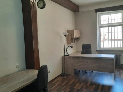 25-metrowy, Św. Katarzyny , biuro