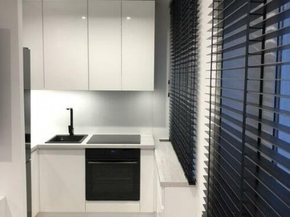 Sprzedam Nowoczesne mieszkanie w centrum miasta I-piętro