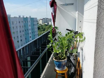 Sprzedam duża kawalerkię z balkonem