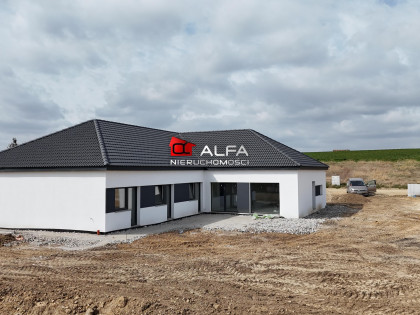 Dom Świdnica rynek pierwotny