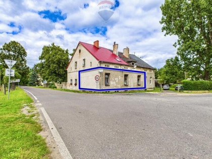 Na sprzedaż 2 pokoje + garaż + piwnica + ogródek