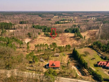 Działka z WZ i skrzynką z prądem – Sieradz