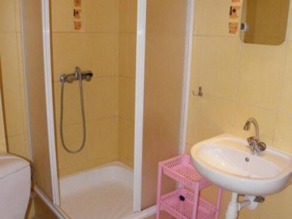 Atrakcyjnie położony Pensjonat w Górach, wynajmę na dłużej.