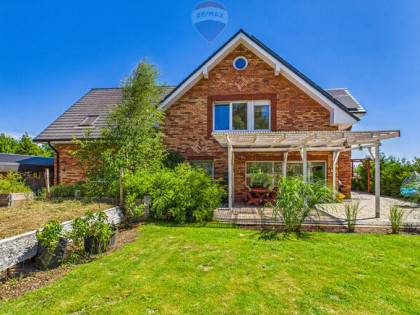 Energooszczędny dom wolnostojący na dużej działce