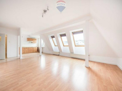 Funkcjonalna kawalerka w świetnej lokalizacji