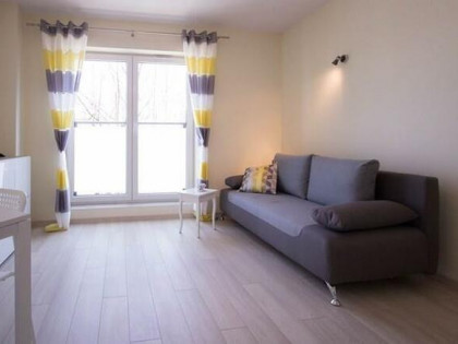 Cicha kawalerka w apartamentowcu - Pograniczna 26