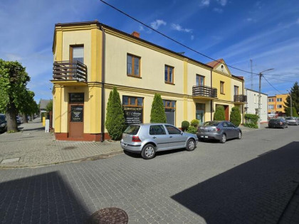 Budynek mieszkalno-usługowy, centrum, Lubartów