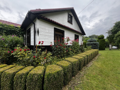 Częstoborowice - Dom z bali z dużą działką