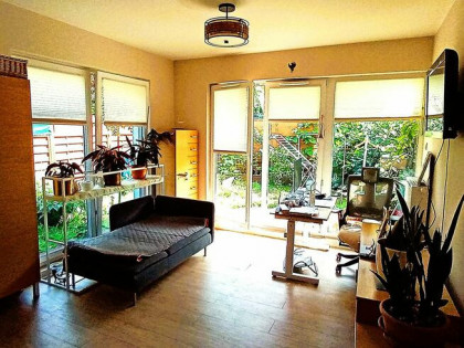 Atrakcyjne, dwupokojowe mieszkanie z dużym ogródkiem