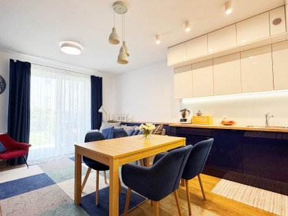 Komfortowe mieszkanie 3 pokojowe z ogródkiem i miejscem postojowym