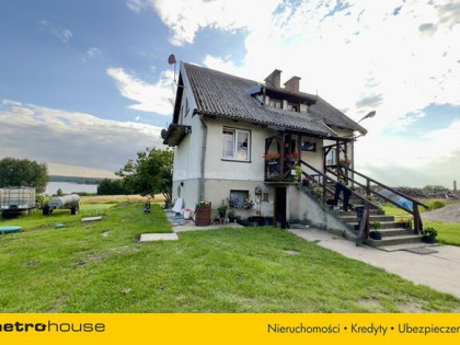 Działka z domem z linią brzegową Jeziorak!