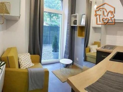 Studio z ogródkiem, pet-friendly-Oblęgorska 9