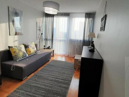 Ciche przyjemne z osobną kuchnią blisko Aqaparku