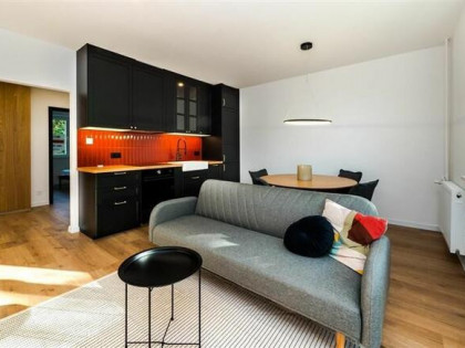 DWUPOKOJOWE MIESZKANIE Z LOGGIĄ - PO KAPITALNYM REMONCIE