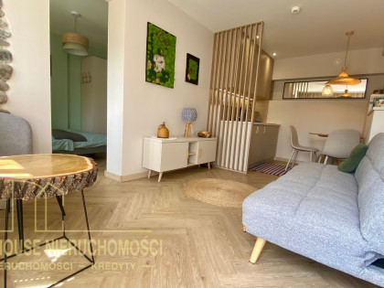 przytulny apartament na sprzedaż, idealny zarówno do inwestycji w wynajem krótkoterminowy, jak i na własne użytkowanie