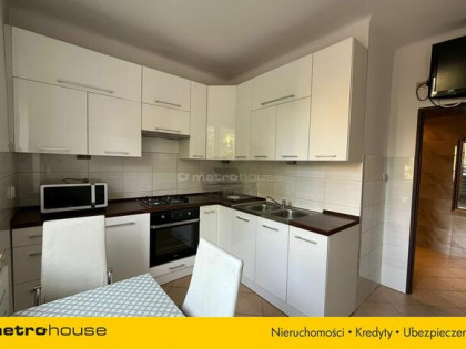 Kawalerka na Marynarskiej - 1 piętro, winda !