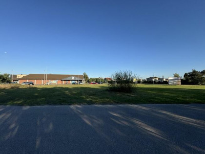 Lubliniec - sprzedam działkę pod inwestycję 71a