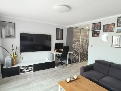 Bohaterów Warszawy, 3-pokojowe mieszkanie, 75 m2.