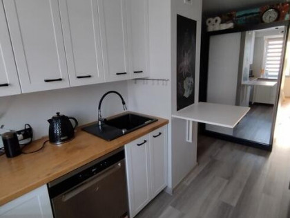 M4 60, 80 m2, Lipsk, pierwsze piętro