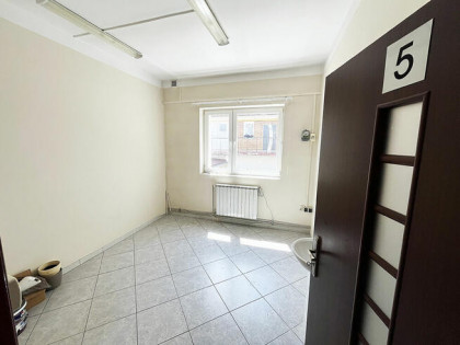 Lokal gabinet usługowy biurowy na wynajem - centrum Kraśnik