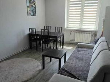 Mieszkanie 3 pokoje Lipiny do odświeżenia bez pośredników