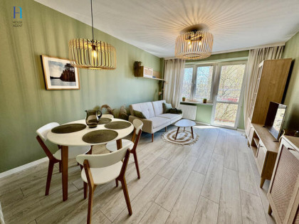 Mieszkanie Łódź gm. Łódź-Górna Dąbrowa, Łączna