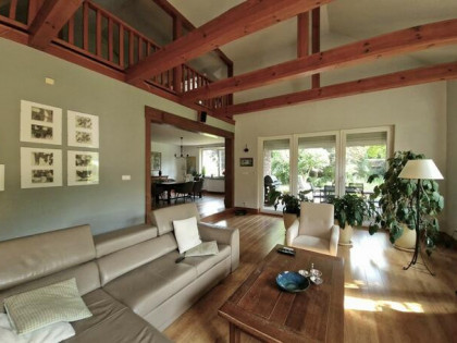 Atrakcyjny dom wolnostojący, garaż 2 stanowiskowy, wiata,