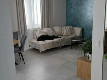 Mieszkanie 4 pokoje 2 poziomy LUX klima, parking na 2 auta