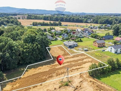 KOMOROWICE ŚLĄSKIE – DZIAŁKA BUDOWLANA