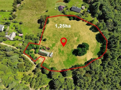 Piękna działka z widokiem na jezioro i góry