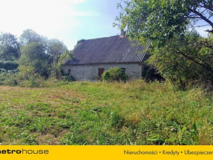 Działka siedliskowa z domem  o powierzchni 57 arów