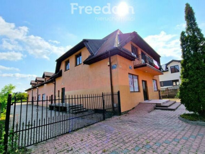 Obiekt wielefunkcyjny na sprzedaż-centrum Huszlewa