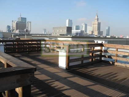 Wyjątkowy lokal typ penhouse z dużym 46m 2 tarasem