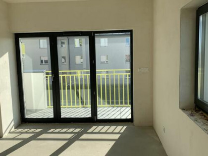 Mieszkanie z dużym balkonem - stan deweloperski