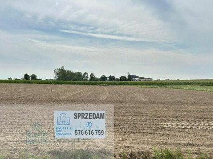 Sprzedam działkę budowlaną