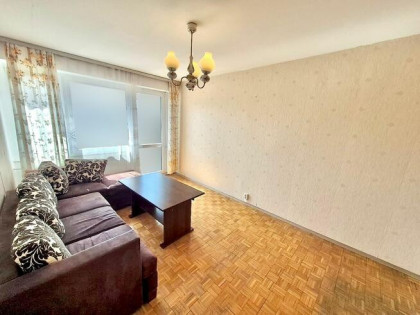 Mieszkanie 4-pokojowe na sprzedaż