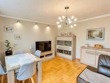 Mieszkanie 3-pokojowe na sprzedaż