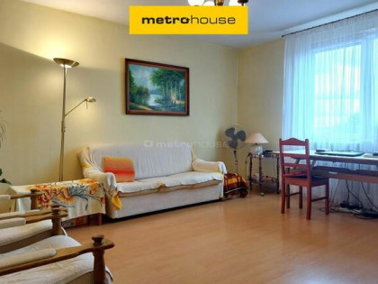 Dwupokojowe mieszkanie na sprzedaż.